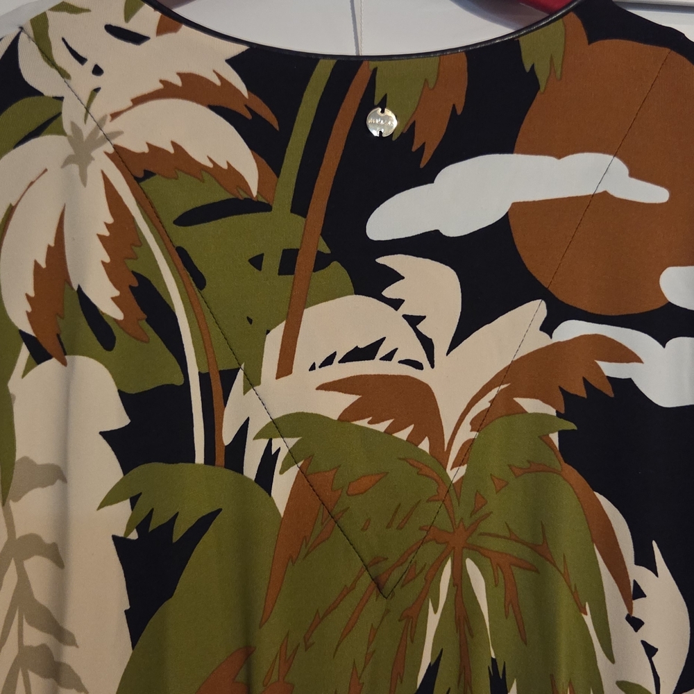 Marc Cain Deep Olive Tropical Print Loose Fit Midi Dress EUC Size N3 / 8 - Picture 13 of 16